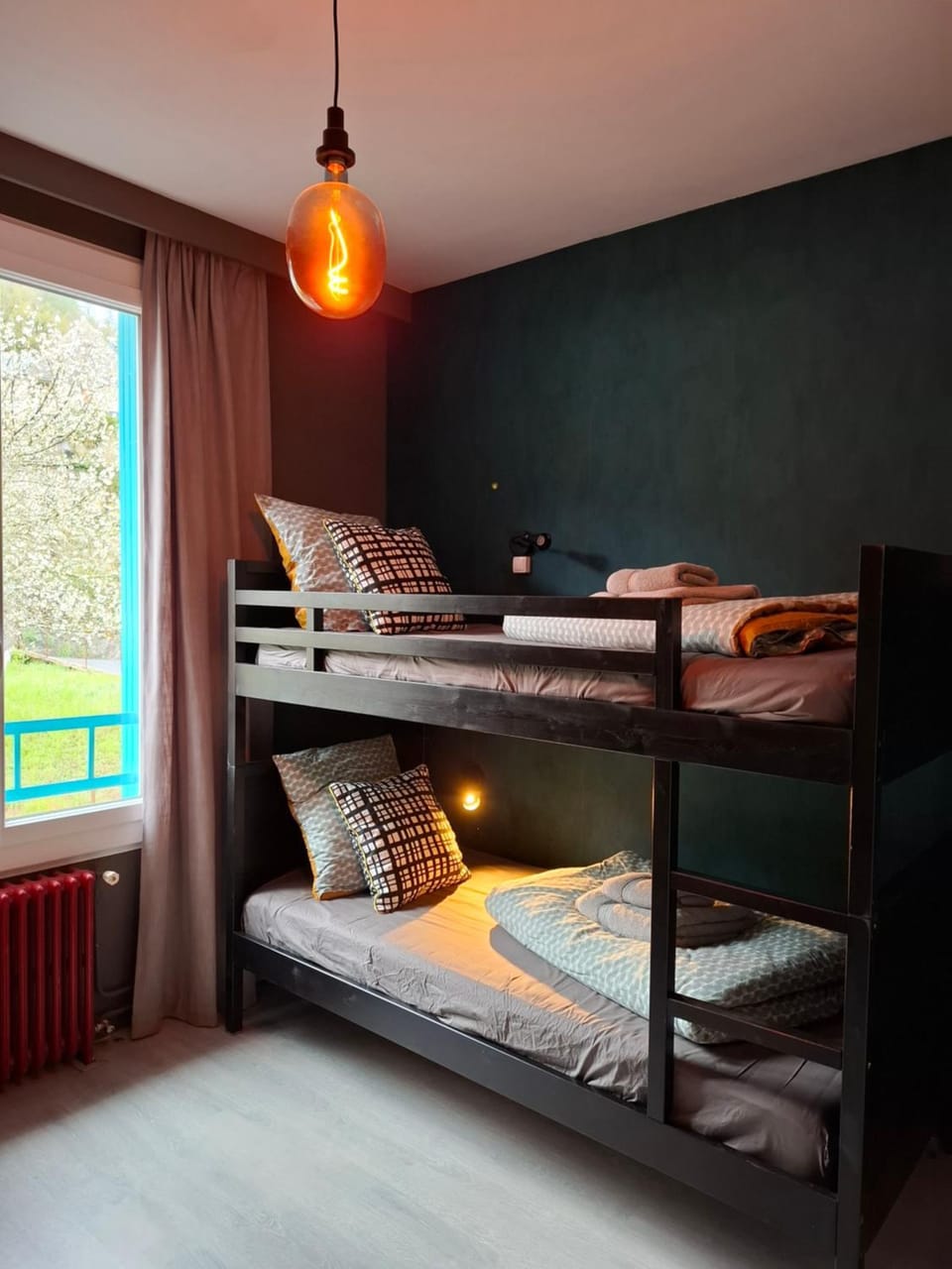 bunk bed