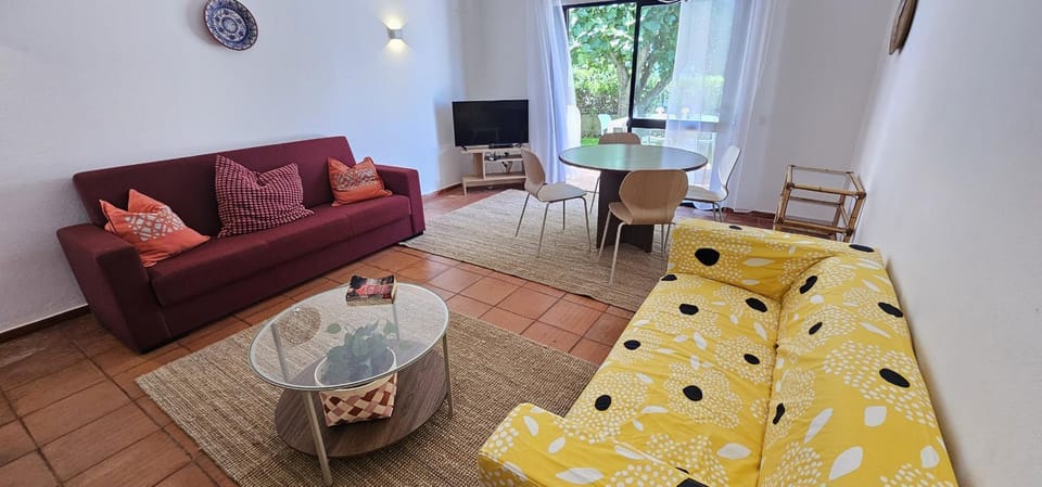 Villa Arcadas de Moura House in Quarteira