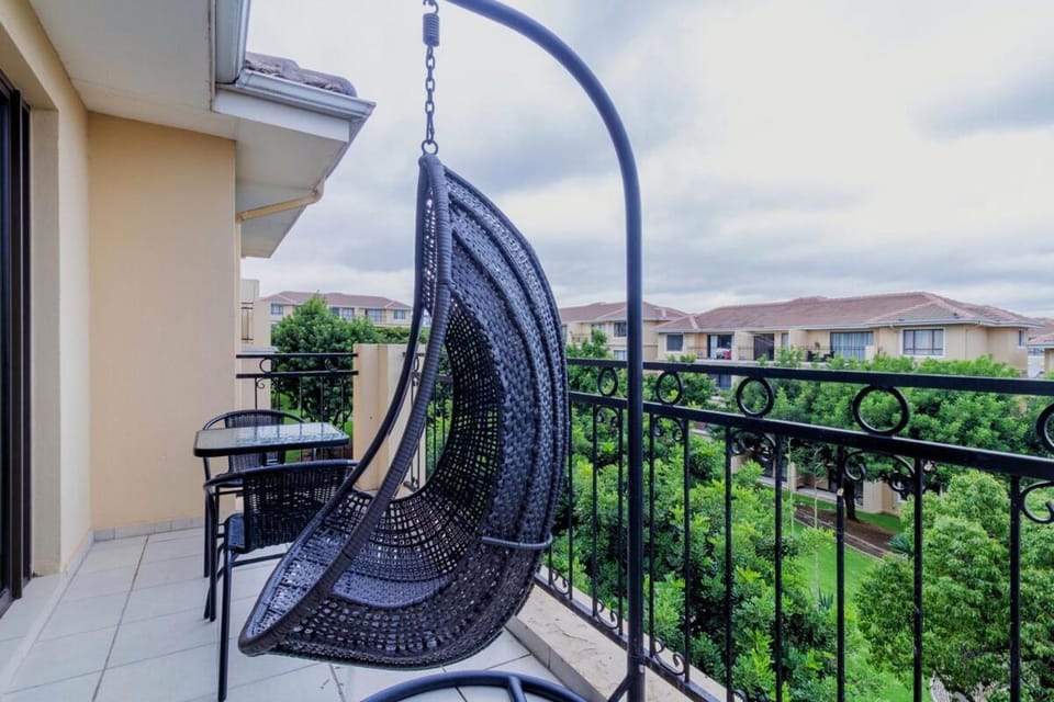 #AlimamaSpaces Kamo's Hill of Good Hope Apartment in Gauteng