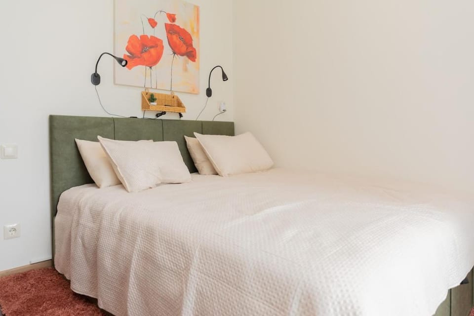 Stylish 1BR in Old Town Newly Renovated 2026 Apartment in Riga