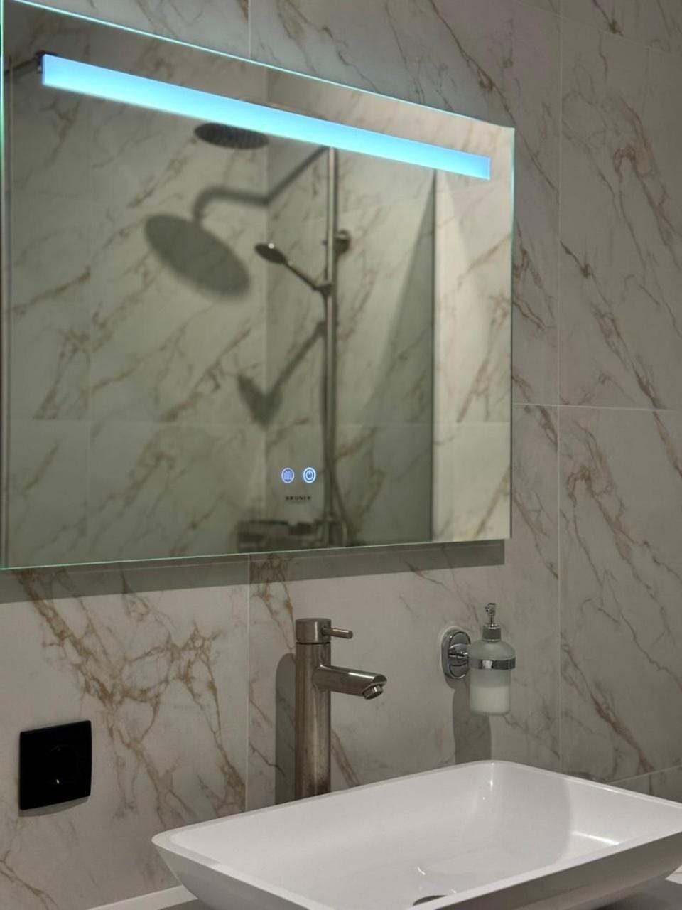 1bd Apartment in Sanville Park, Sviatopetrivske - 2 floor 415 Apartment in Kiev City - Kyiv