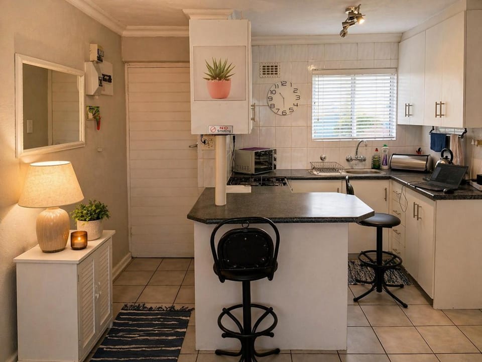 3 Bed Beach Club Appartment Apartment in Hermanus