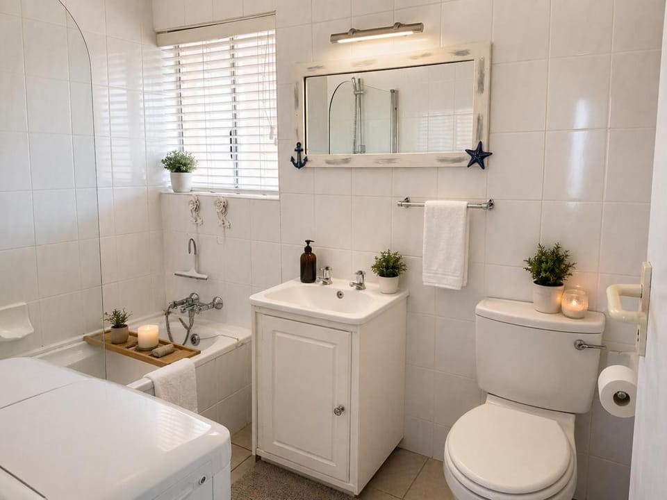 3 Bed Beach Club Appartment Apartment in Hermanus