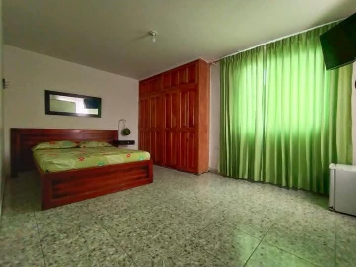 Hotel zona rosa marinilla Hotel in Antioquia