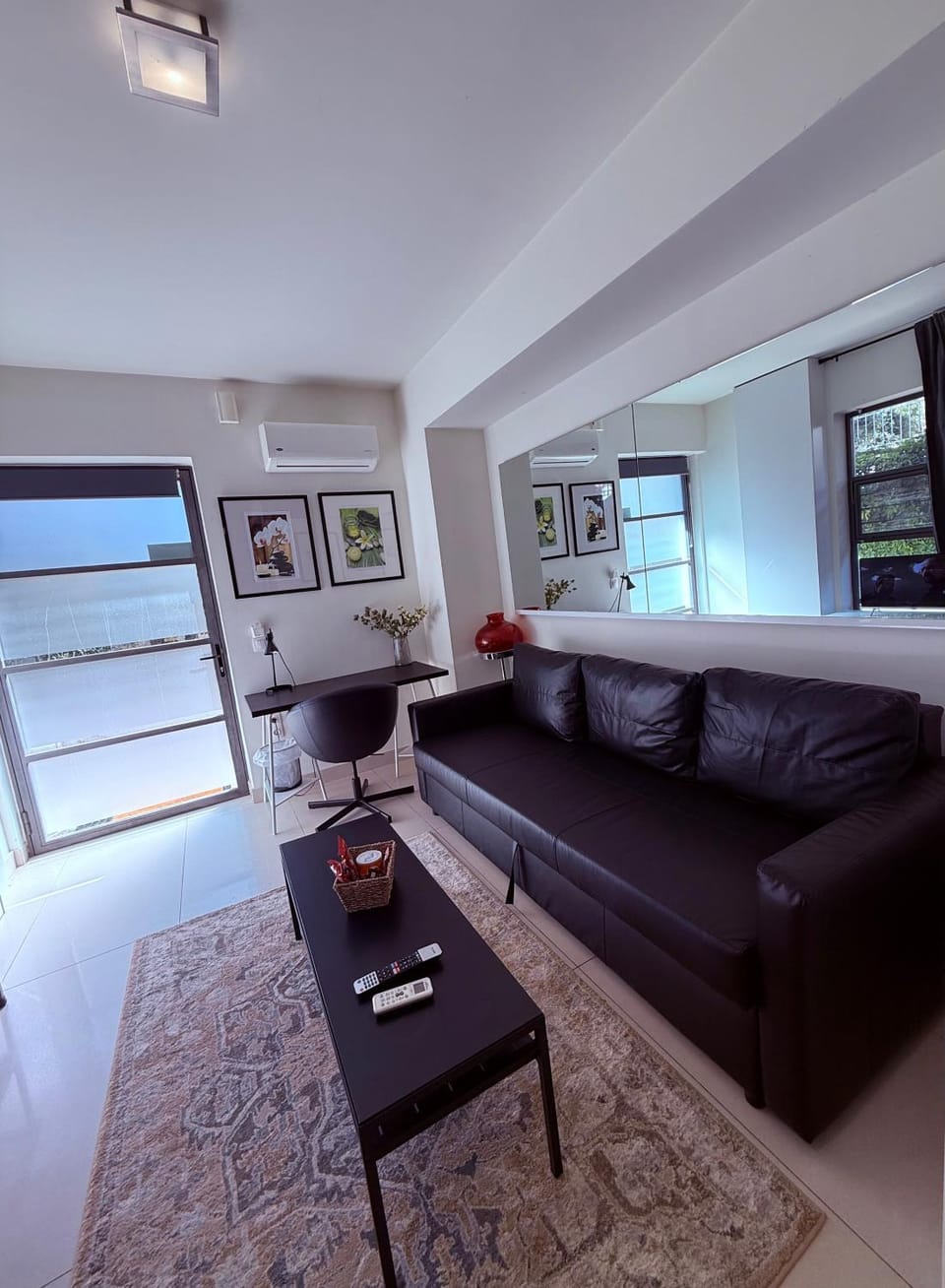 Escape - Glyfada Center Apartment Apartment in South Athens