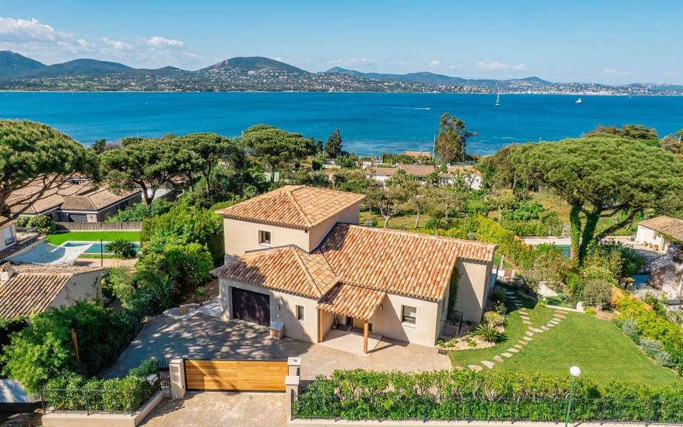Gioia, magnifique vue mer Villa in Gassin