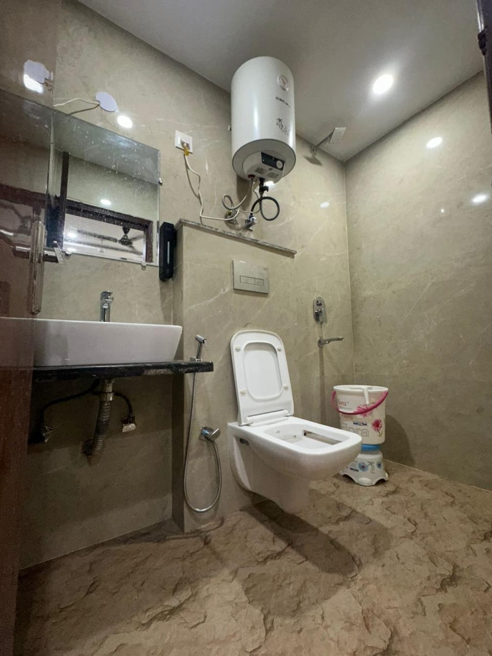 Hotel Rhea Lodge Bed and Breakfast in New Delhi