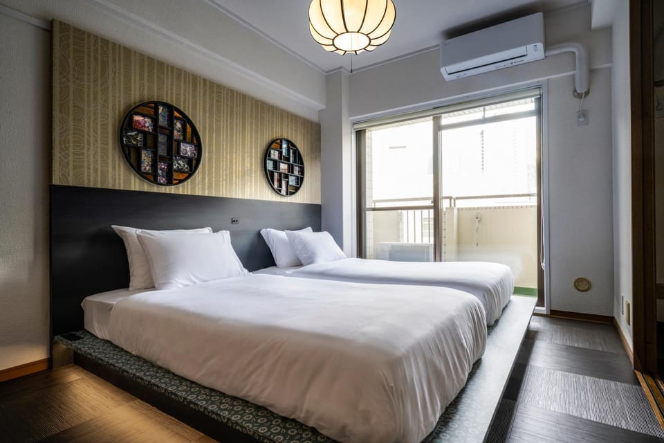 Bed, Photo of the whole room, Bedroom, air conditioner