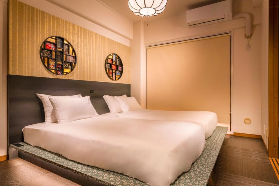 Bed, Photo of the whole room, Bedroom, air conditioner