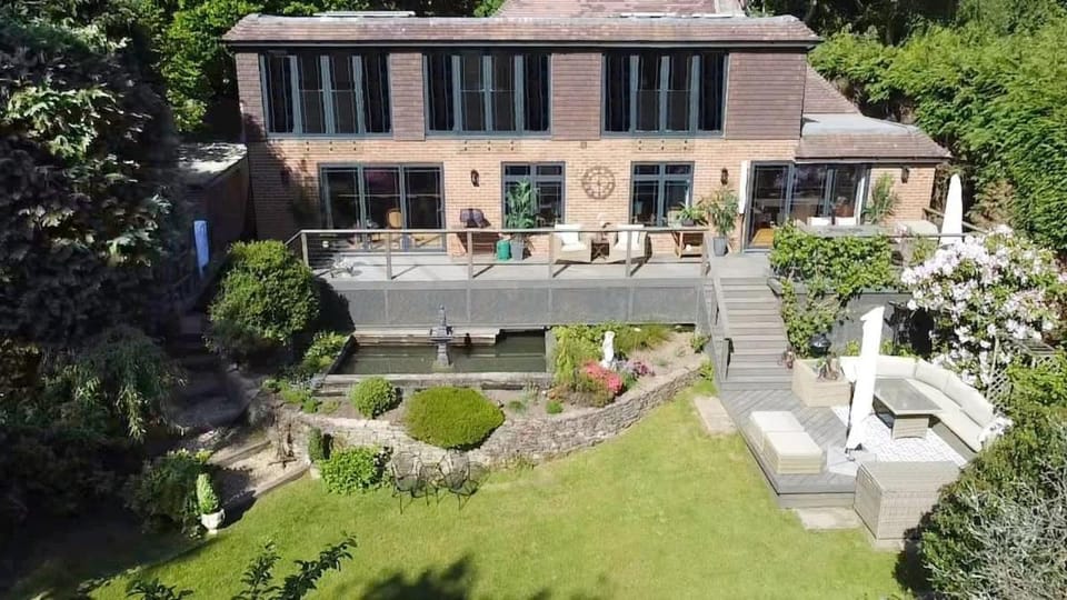Property building, Garden view