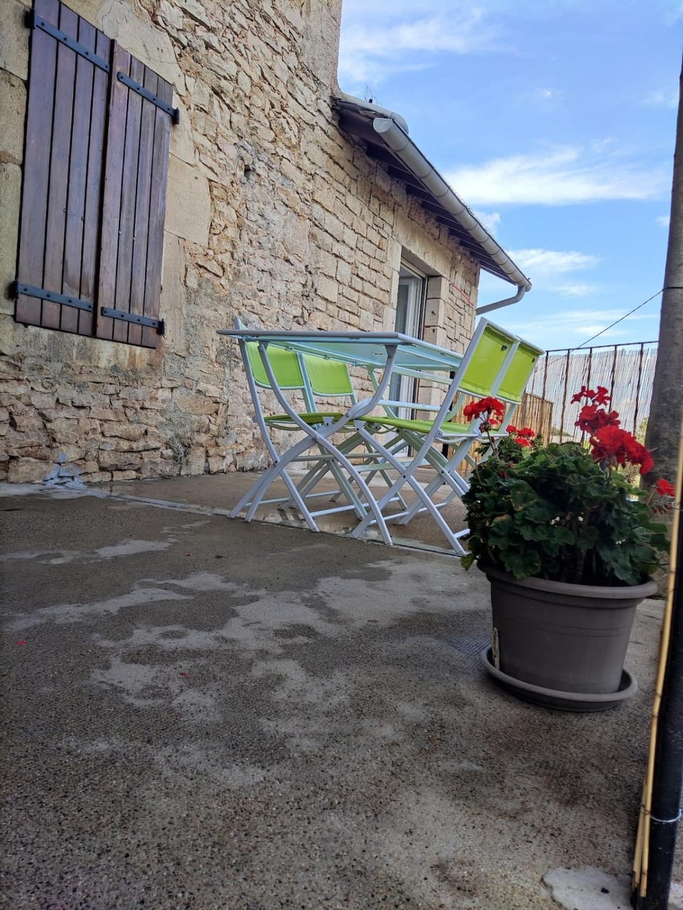 Gîte la Cardabelle aux portes du canyon de Bozouls House in Occitanie