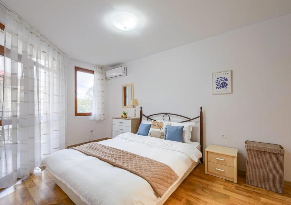 Spacious Arcadia Apartment in Sunny Beach