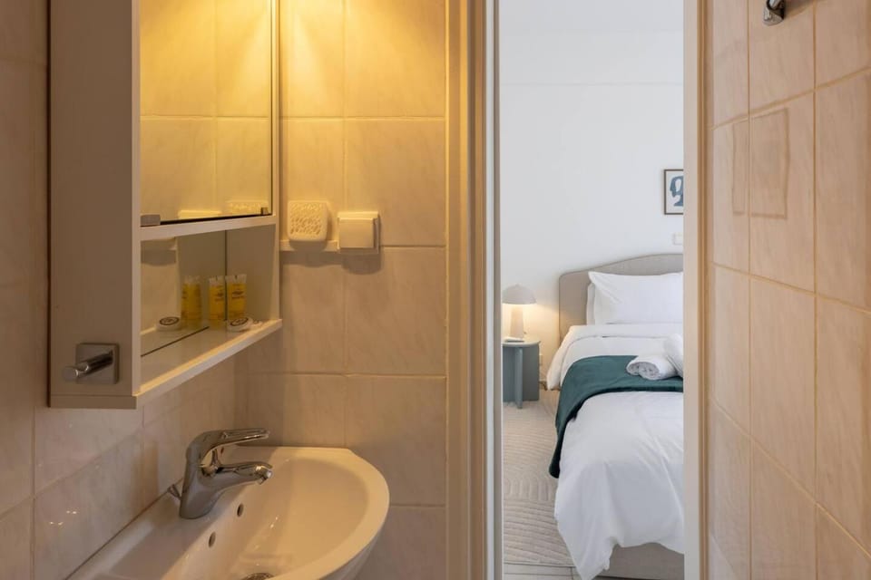 Toilet, Bedroom