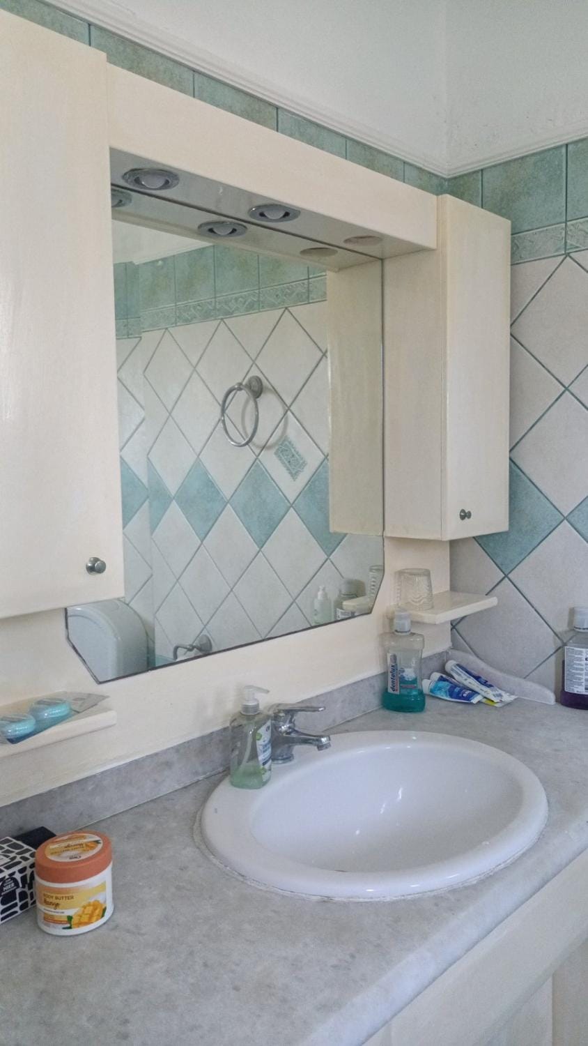 Shared room in a villa 4km from Corfu airport, Jasmine Villas Vacation rental in Peloponnese, Western Greece and the Ionian