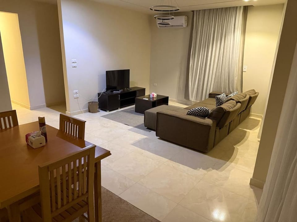 Quiet retreat in 6th of October Apartment in Egypt
