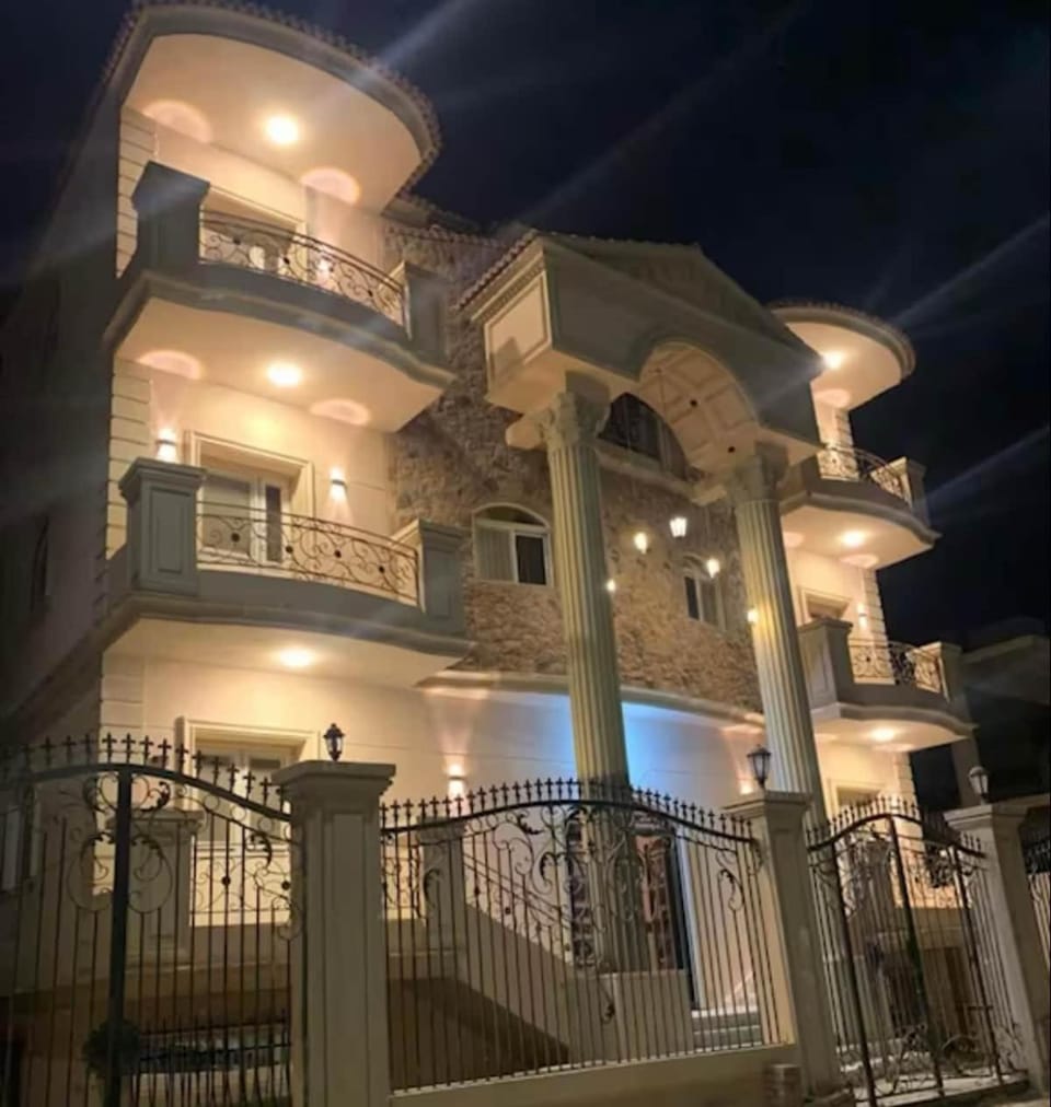Quiet retreat in 6th of October Apartment in Egypt
