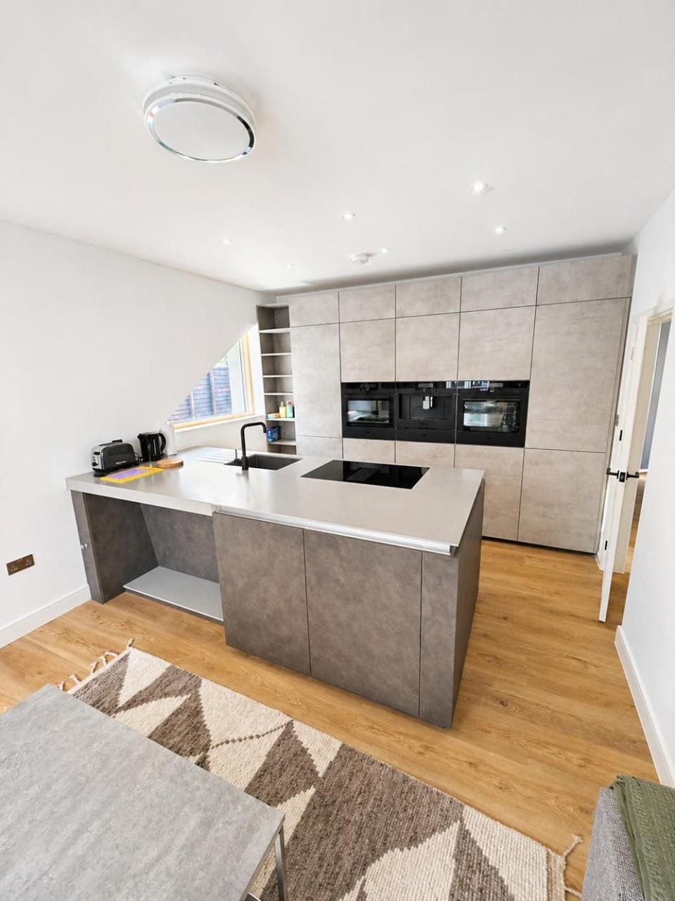 Home Away from Home - sleeps 6 Apartment in Prestwich