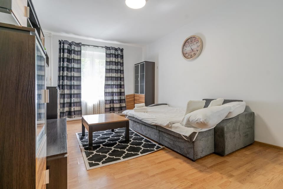 Living room, Photo of the whole room, Seating area