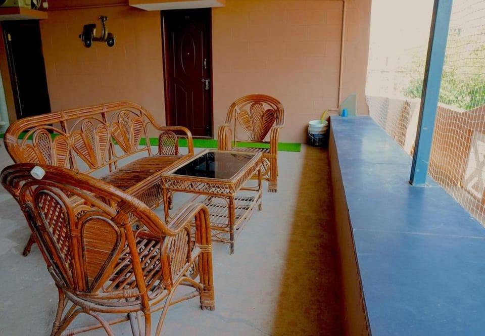 Ten Cents Service Apartment Hotel in Chennai