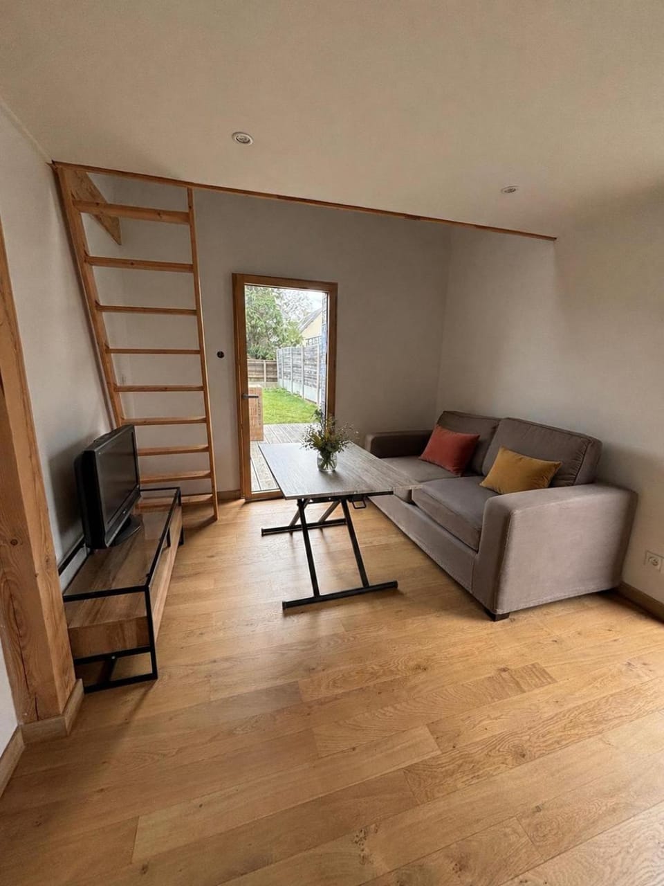 TV and multimedia, Living room