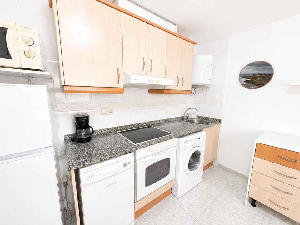 Los Pinos II Apartment in Peniscola