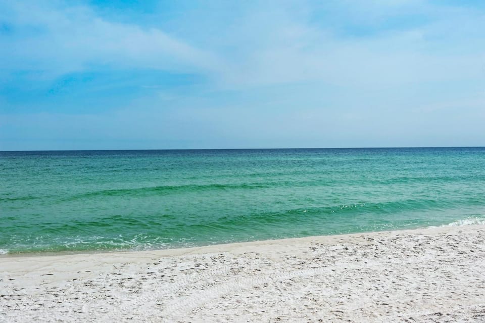 Summerwind West 1403 - The Beach Fort House in Pensacola Beach