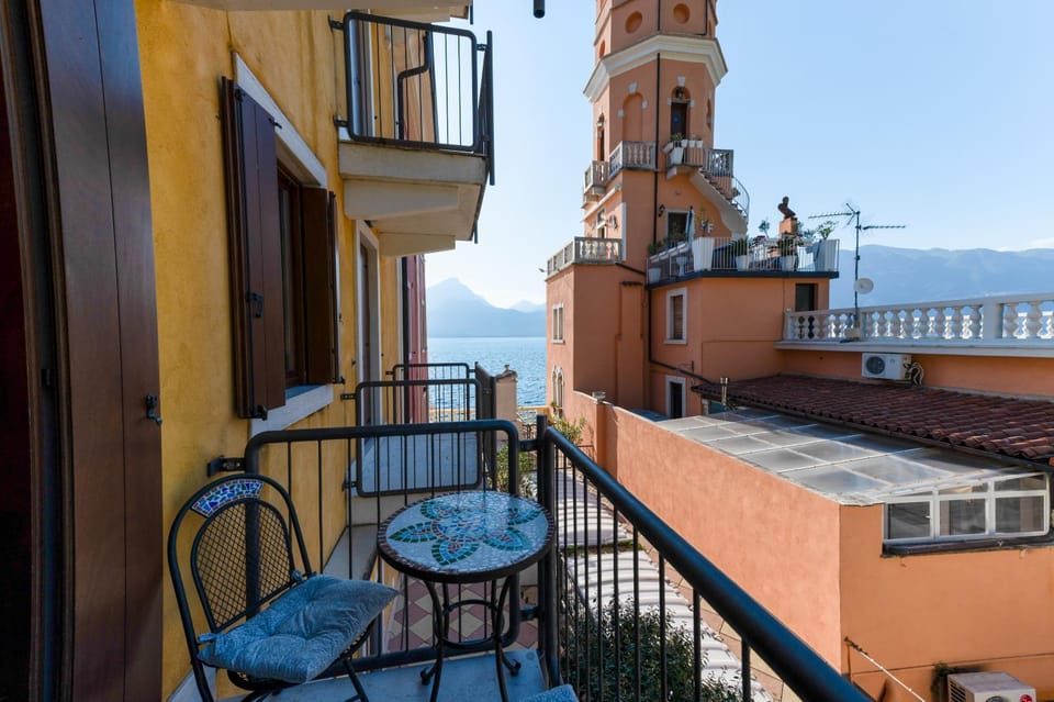 Property building, Day, Natural landscape, View (from property/room), Balcony/Terrace