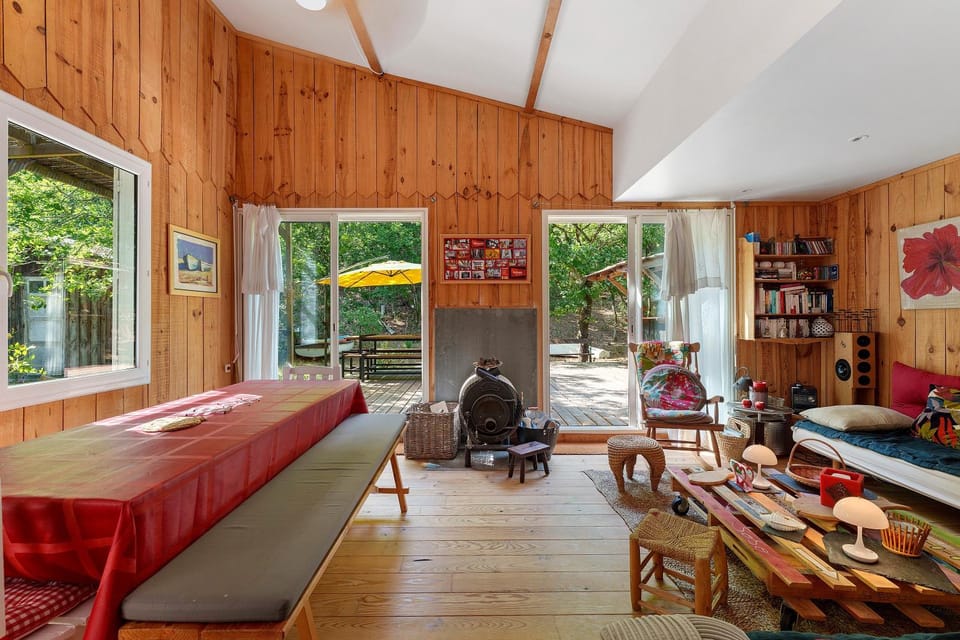 Property building, Living room