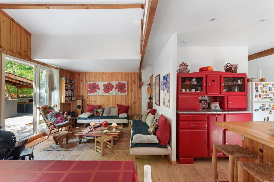 Property building, Living room