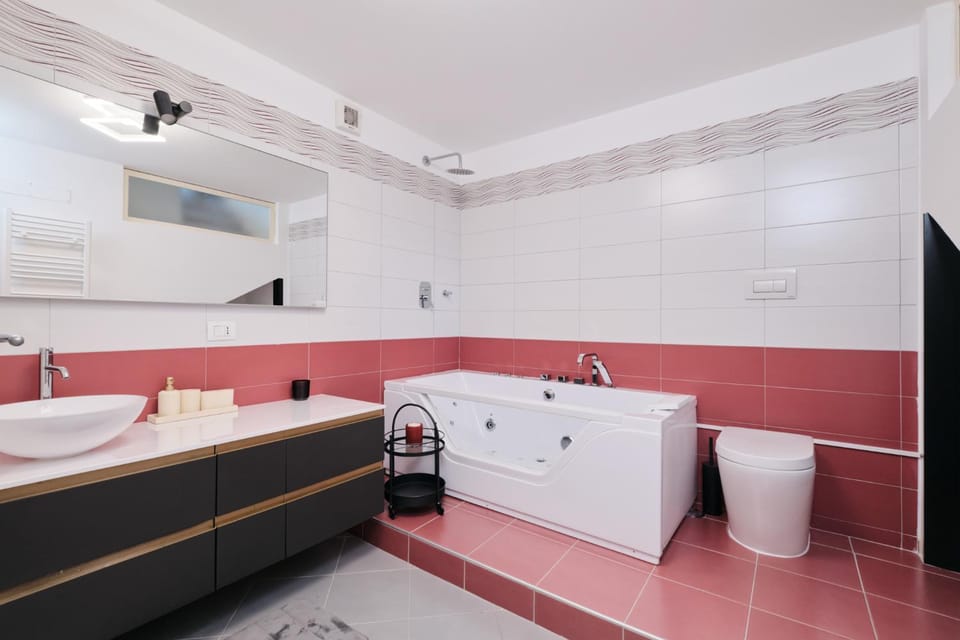 Gemelli Suite Design con Jacuzzi By HÔTEA Apartment in Rome