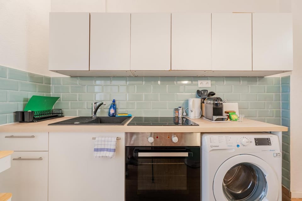 Meilleur emplacement de Nice, le Port, charme 2 Apartment in Nice