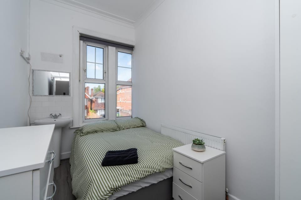 Room 8 - The Archers Bed and Breakfast in Southampton