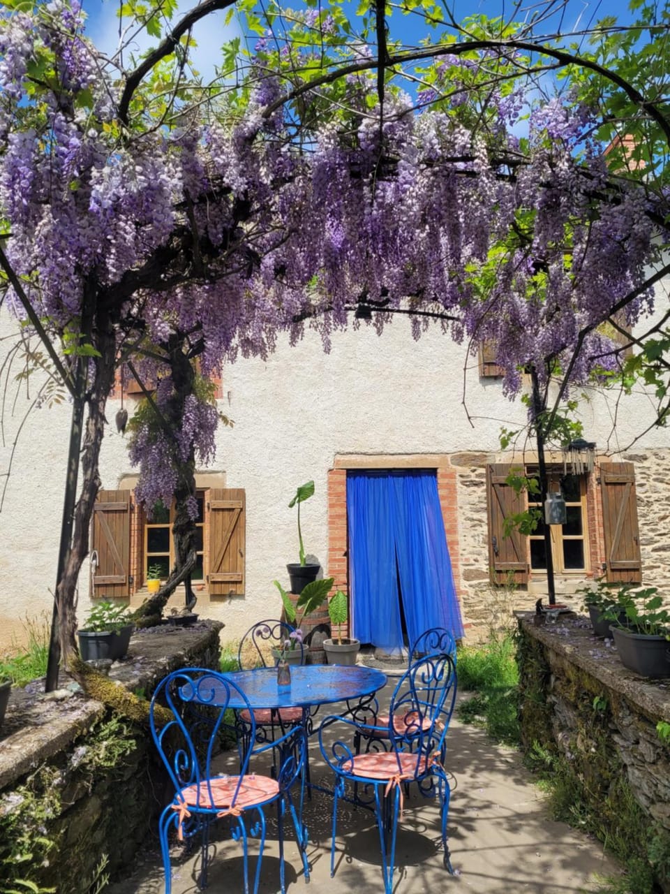 La ferme des grandes oreilles Farm Stay in Occitanie