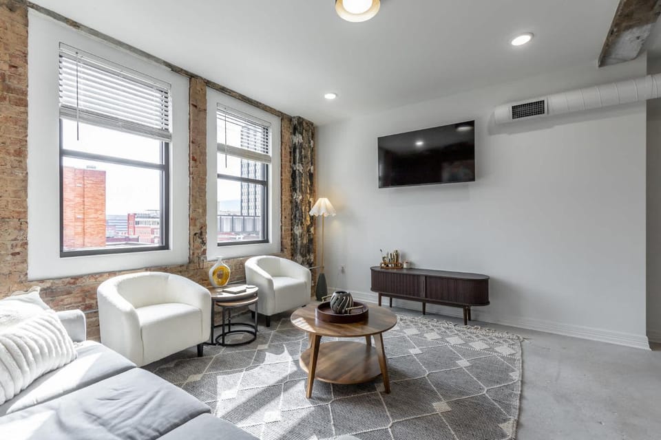 Park Hotel 2BR Suite 506 House in Chattanooga