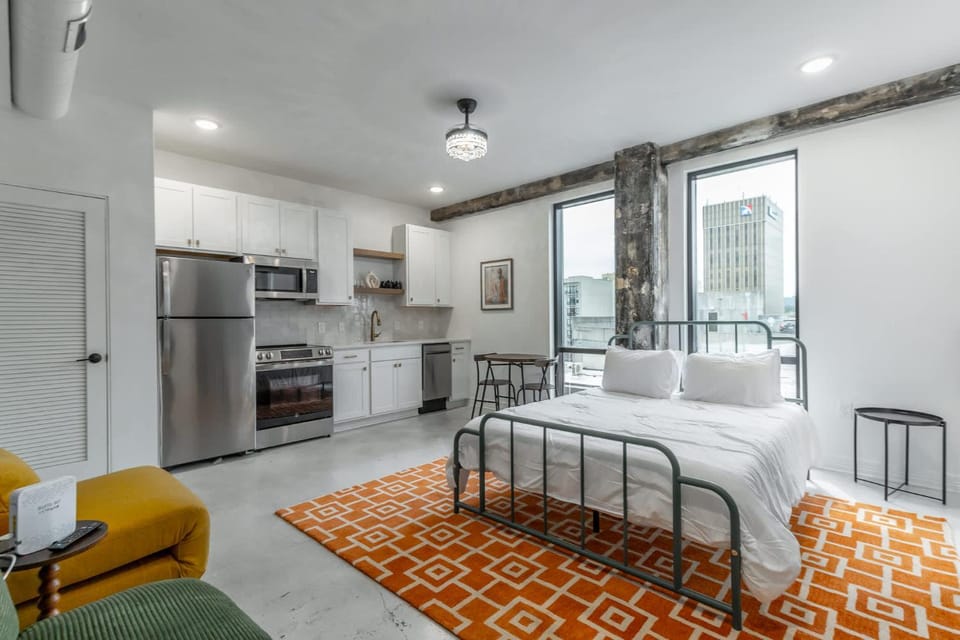Park Hotel Studio Suite 507 House in Chattanooga