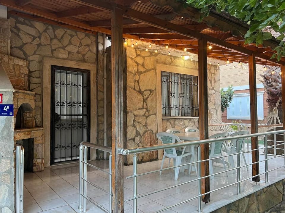 Semi-detached house House in Aydın Province