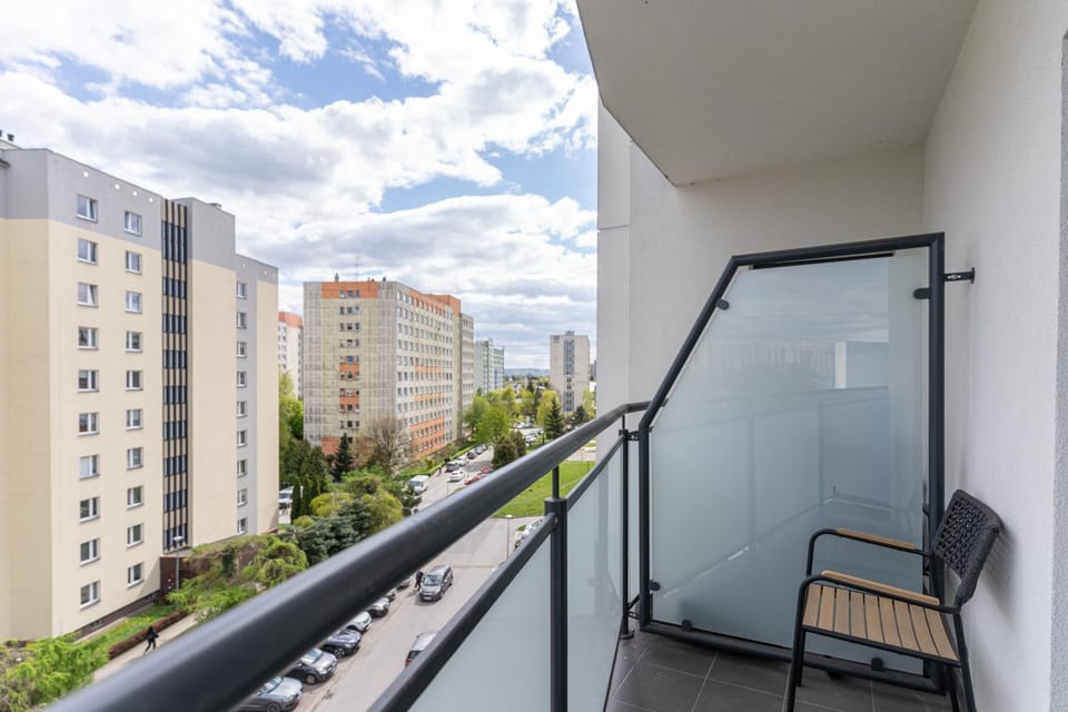 Property building, View (from property/room), Balcony/Terrace