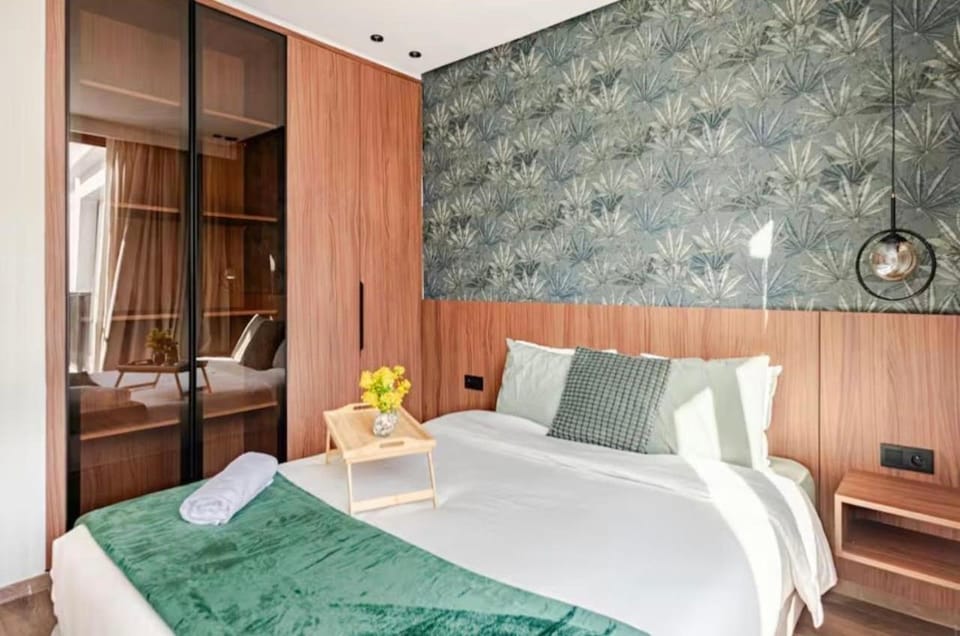 Luxury Dowtown Studio Private Balcony & City Views Apartment in Casablanca