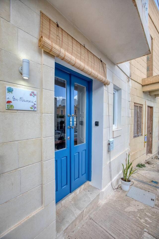 In-Nanna's Getaway - By Solea House in Malta