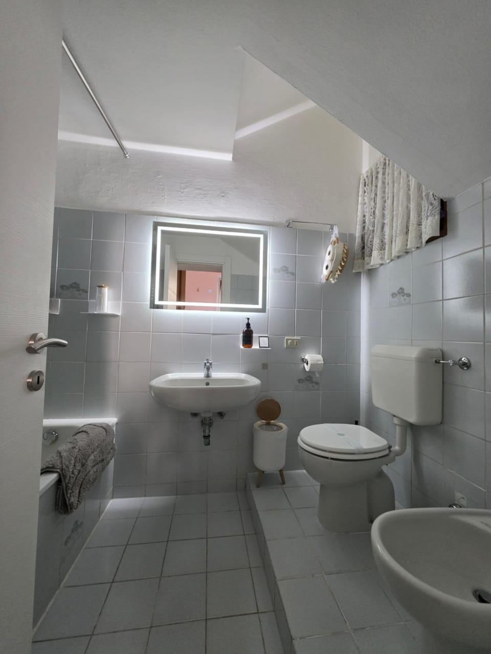 Toilet, Bathroom, bidet