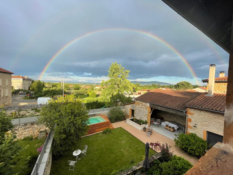 ravissante chambre spacieuse Bed and Breakfast in Auvergne-Rhône-Alpes