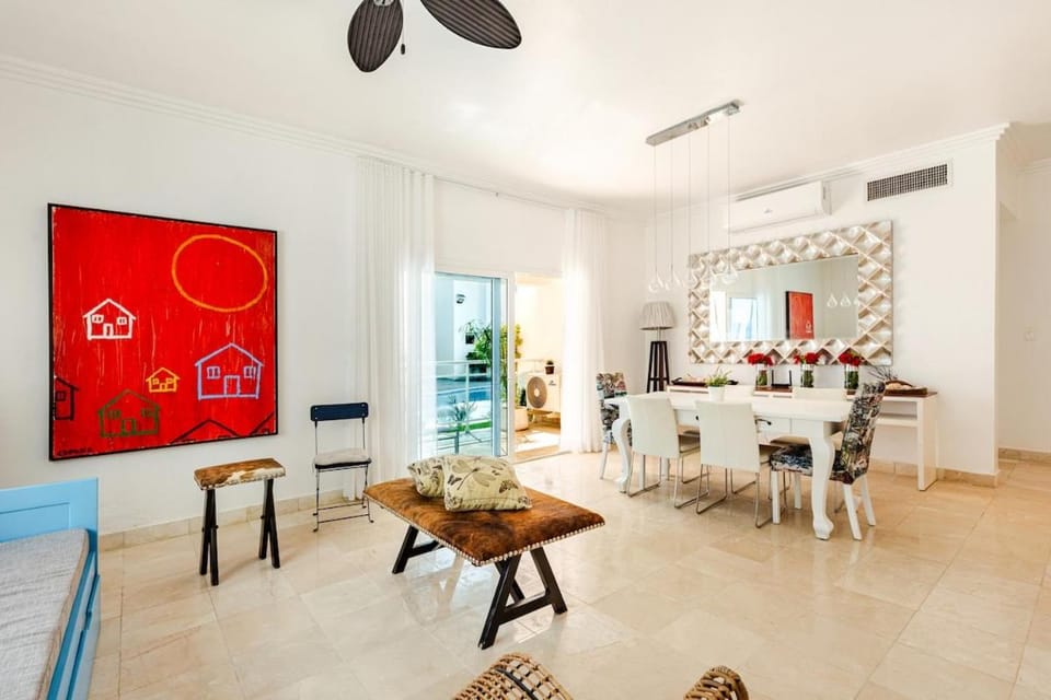 Steps to the Beach, Modern Apartment Apartment in Punta Cana