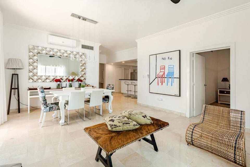 Steps to the Beach, Modern Apartment Apartment in Punta Cana