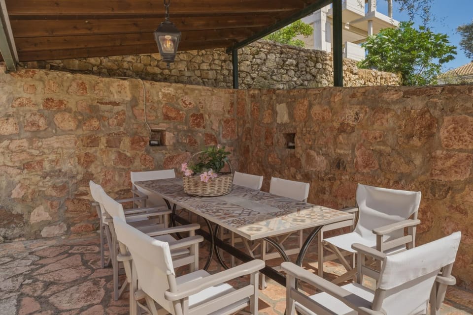 Sivotahomes - Noah Apartment in Peloponnese, Western Greece and the Ionian