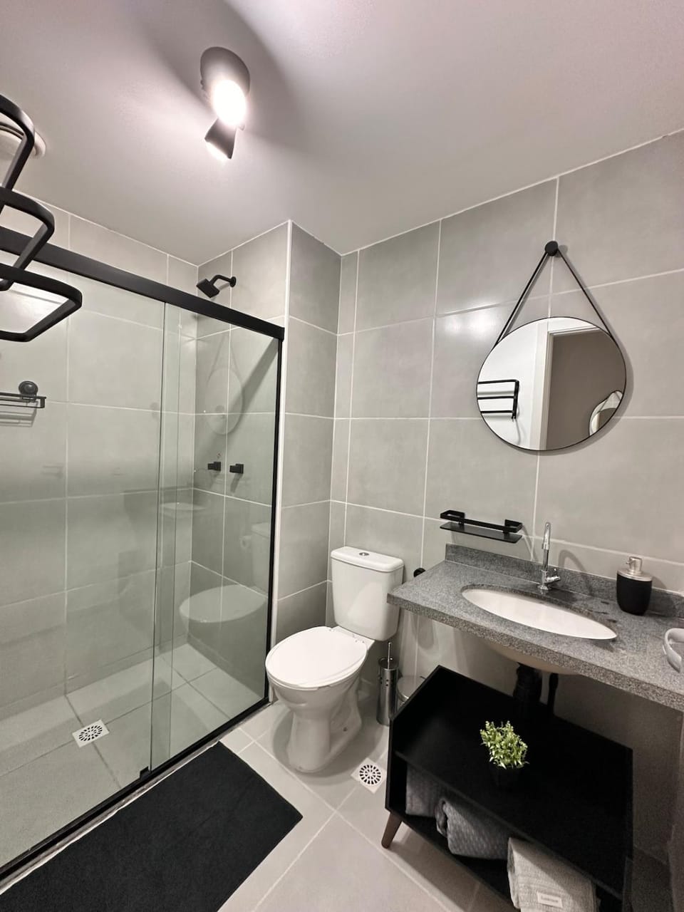 Metrô na porta-Piscina-Rooftop e Academia-Acesso rápido para os principais pontos turísticos Apartment in Rio de Janeiro