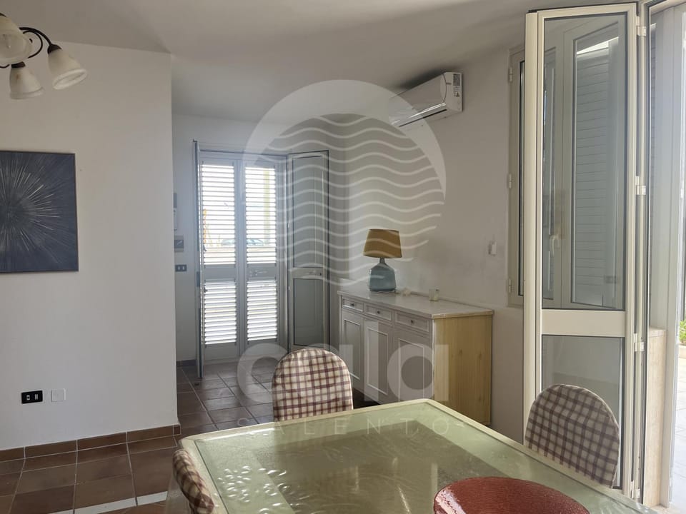 Living room, Dining area, air conditioner