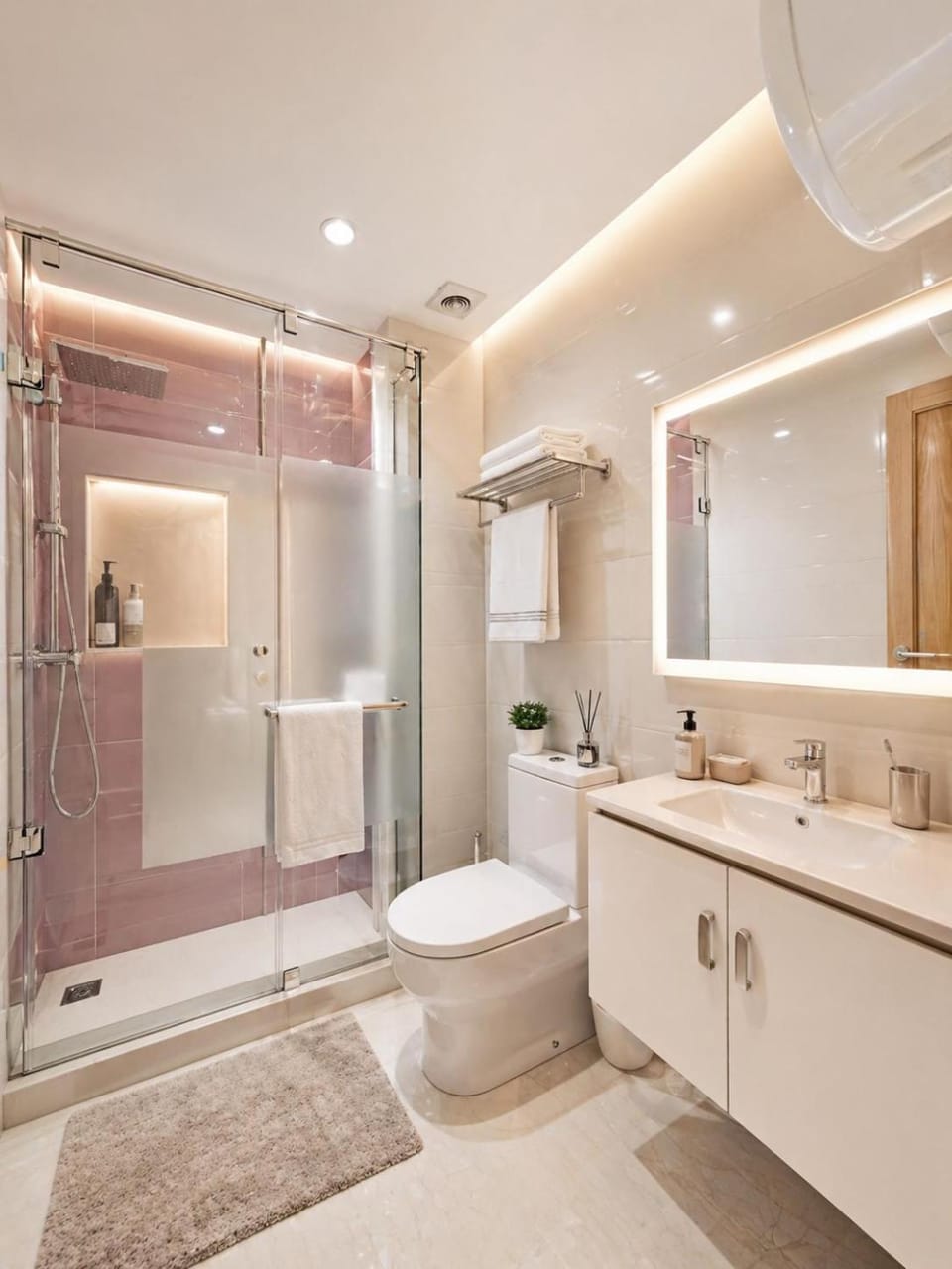 Shower, Bathroom, towels