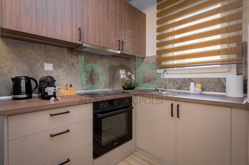 V - Luxury Suites B2 Apartment in Alexandroupoli