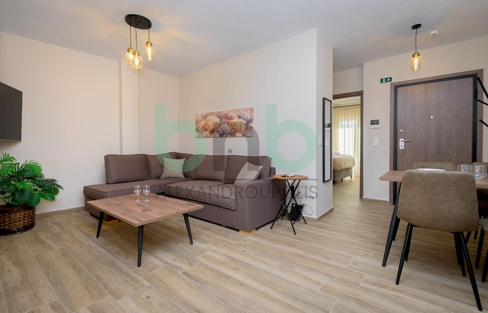 V - Luxury Suites B2 Apartment in Alexandroupoli