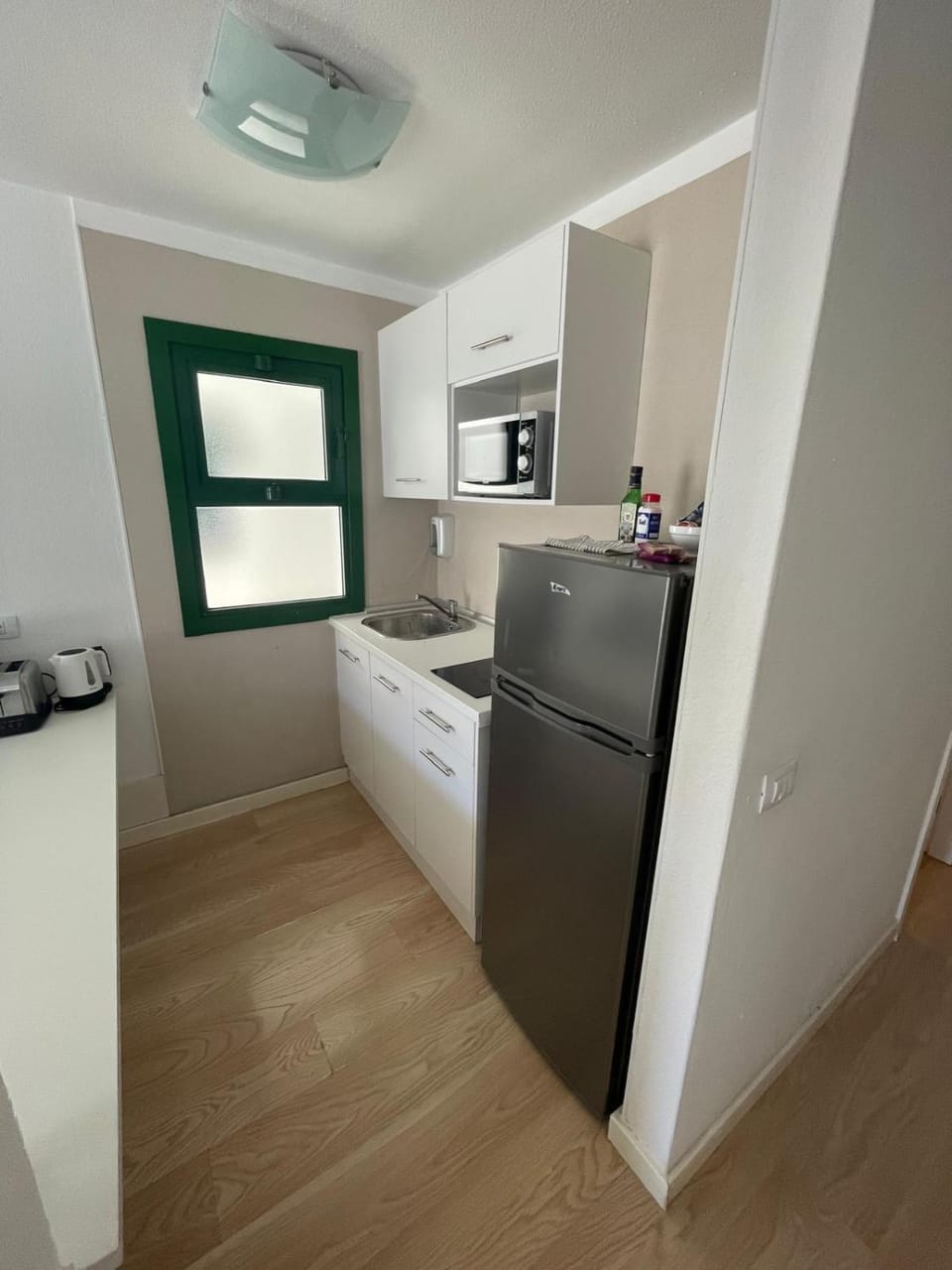Kitchen or kitchenette, kitchen